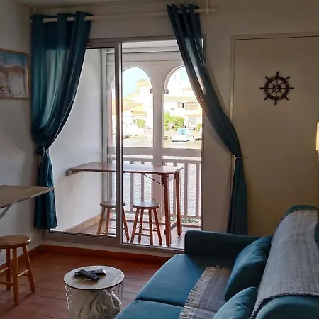 Διαμέρισμα Cocon Marine-piscine-calme-commerces-vue *